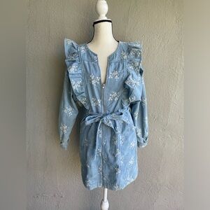 Sweet en Forme denim dress with flowers, Size Small